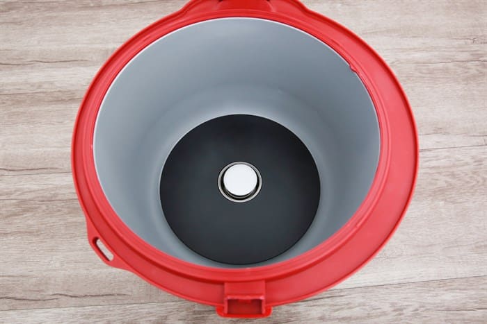 Nồi cơm điện 2.0L Cuckoo CR-1122 - Đỏ